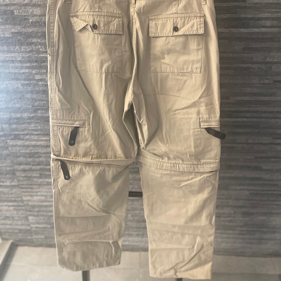 Nike ACG Cargo Convertible Pants / Shorts size medium - Picture 9 of 14